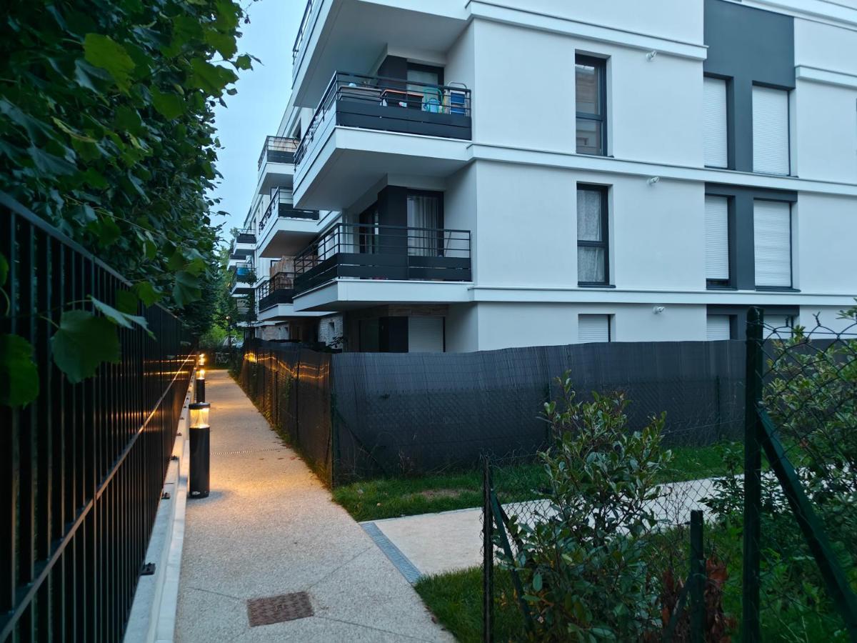 L'Eden Familial - Cosy T3 Proche Disneyland Avec Jardin Vaires-sur-Marne Exterior photo